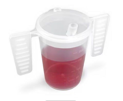 Cup  - Feeding with Wings-